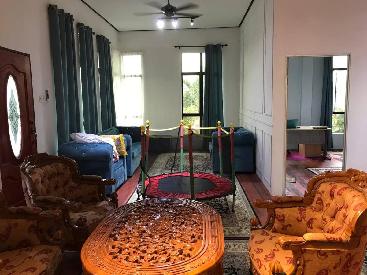 Cozy Homestay Che Yang Kuala Terengganu Exteriér fotografie